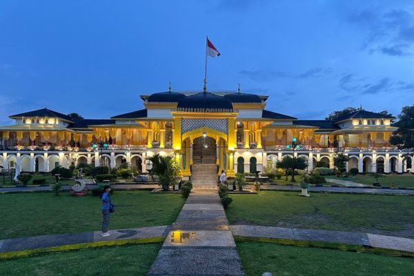 Istana Maimun